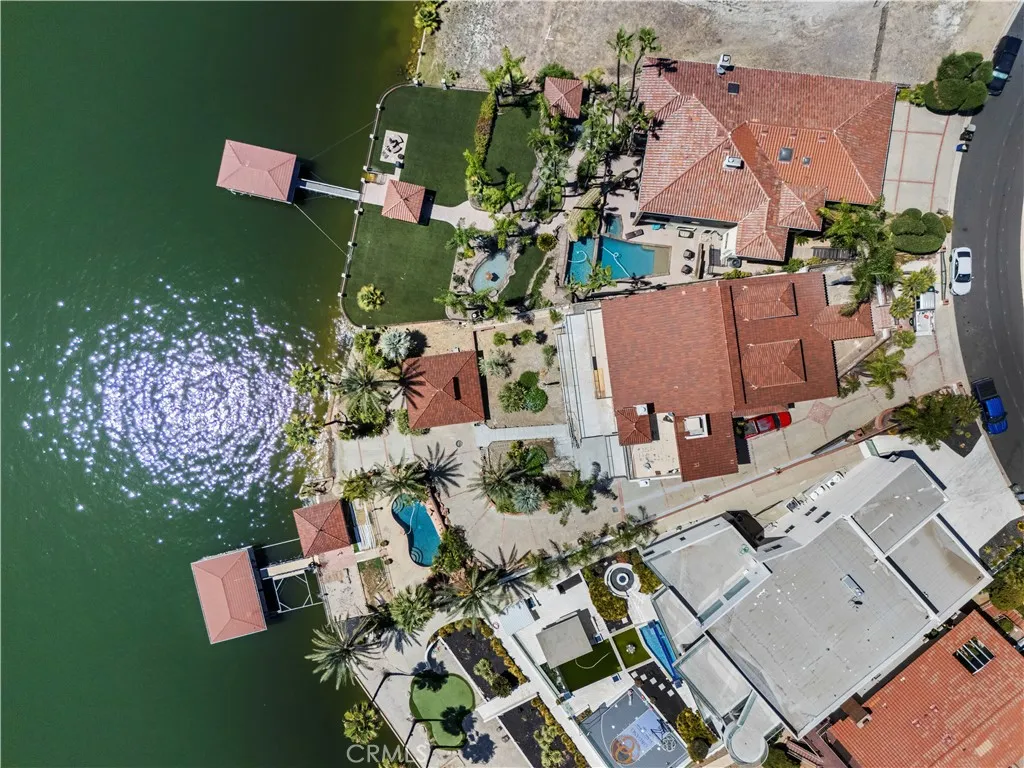 22262 San Joaquin Drive W, Canyon Lake, California 92587 home-pic-0