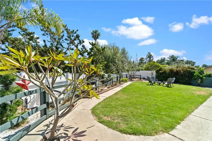 22582 Catania, Laguna Hills, California 92653