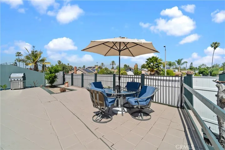 22582 Catania, Laguna Hills, California 92653