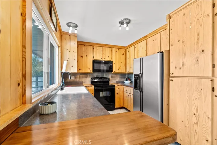 22582 Catania, Laguna Hills, California 92653