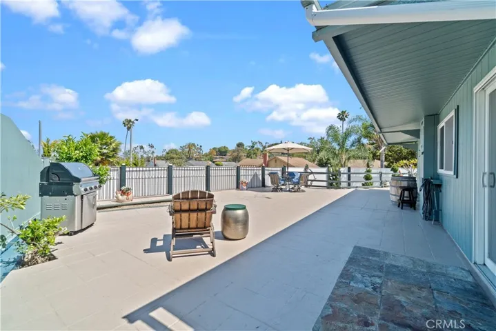 22582 Catania, Laguna Hills, California 92653