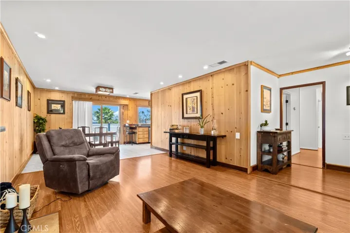 22582 Catania, Laguna Hills, California 92653