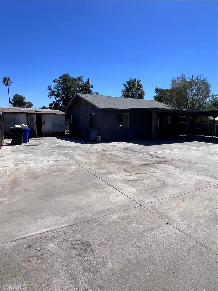 8035 Tippecanoe Avenue, San Bernardino, California 92410 home-pic-3