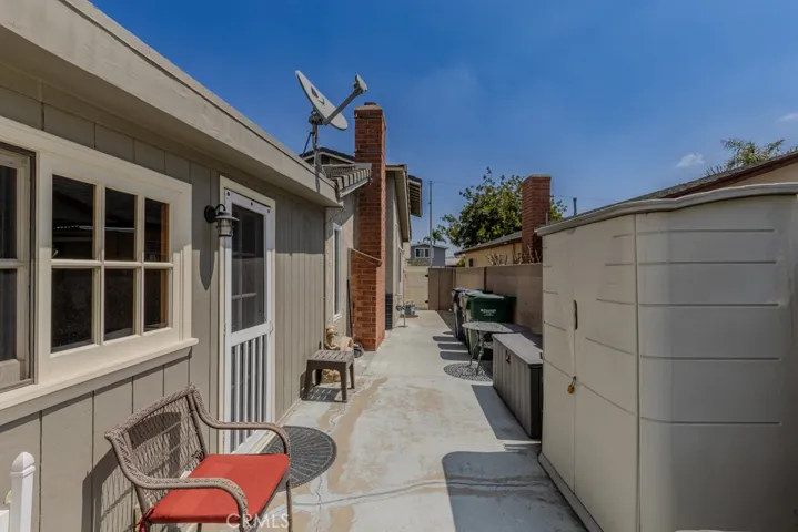 Another view of the side  of the home