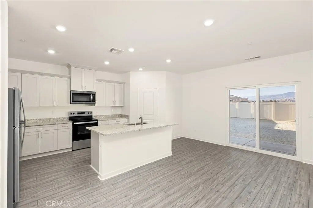 80535 Anacapa Drive, Indio, California 92201 home-pic-5