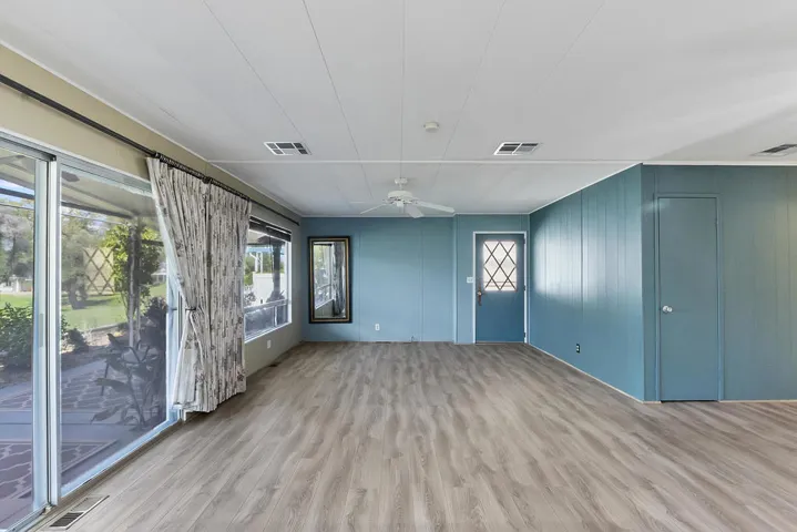11-Living Room