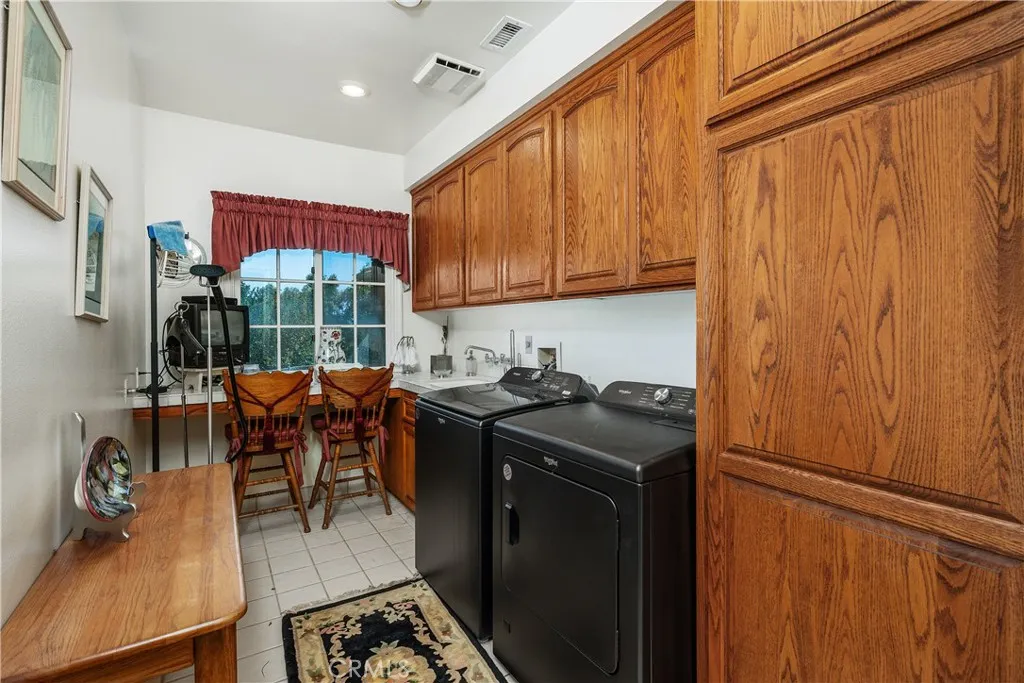 1170 N Englewild Dr., Glendora, California 91741 home-pic-17