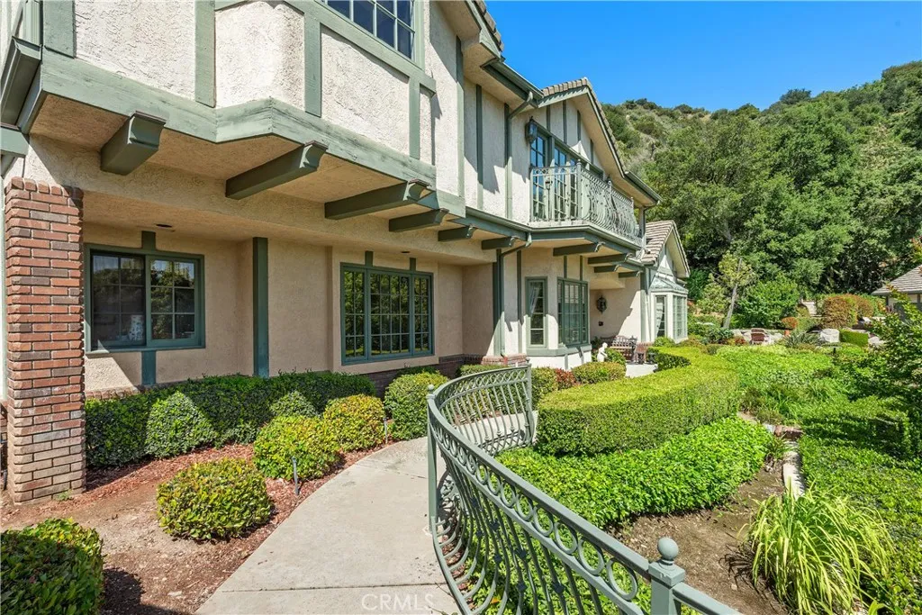 1170 N Englewild Dr., Glendora, California 91741 home-pic-1