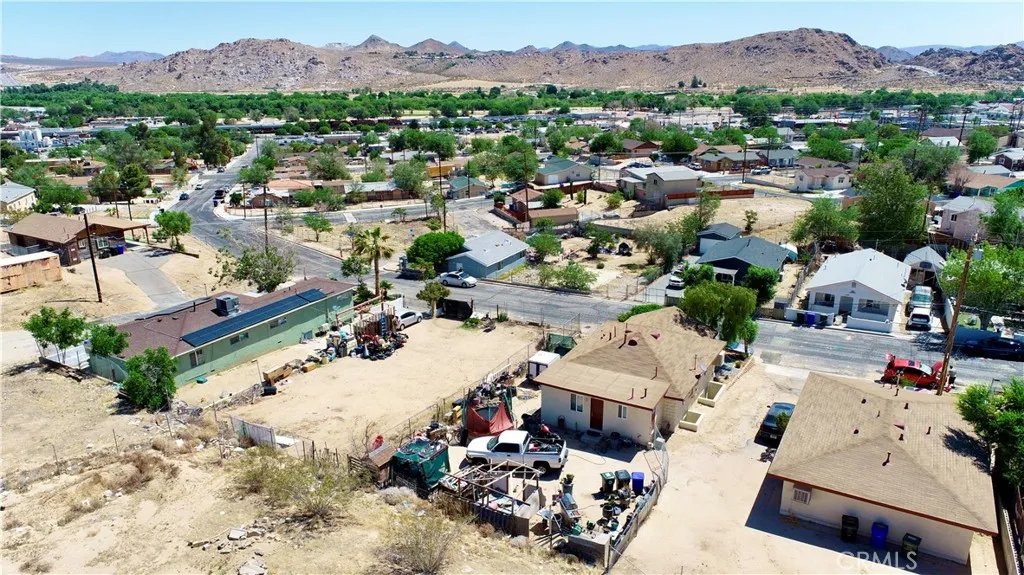 15464 3rd Street, Victorville, California 92395 home-pic-9