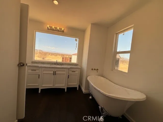 61501 Burke Road, Landers, California 92285