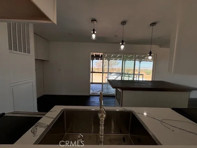 61501 Burke Road, Landers, California 92285