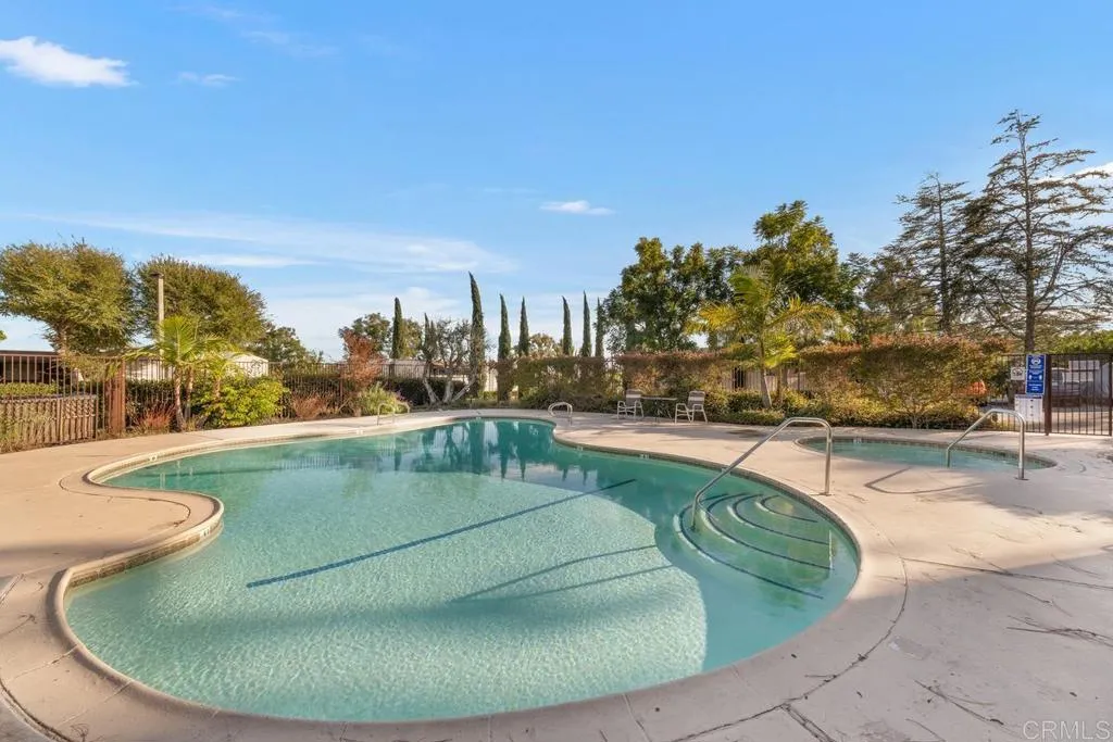 356 S Miraleste Drive 327, San Pedro, California 90732 home-pic-19