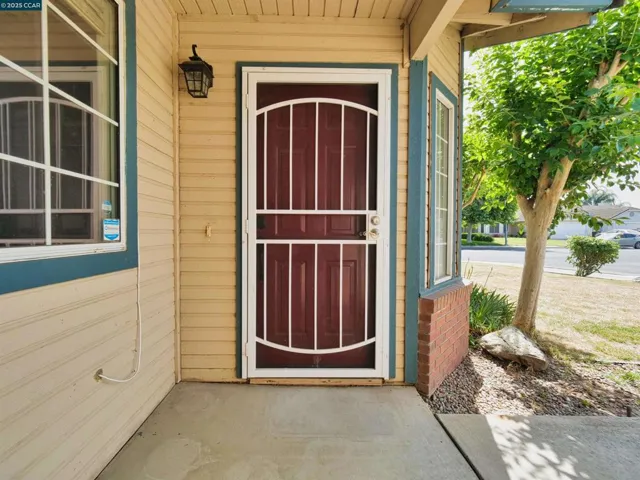4301 Castle Cary Lane, Salida, California 95368