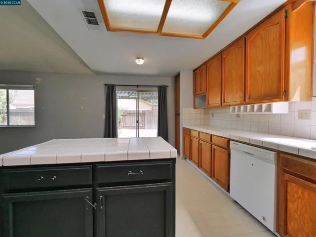 4301 Castle Cary Lane, Salida, California 95368