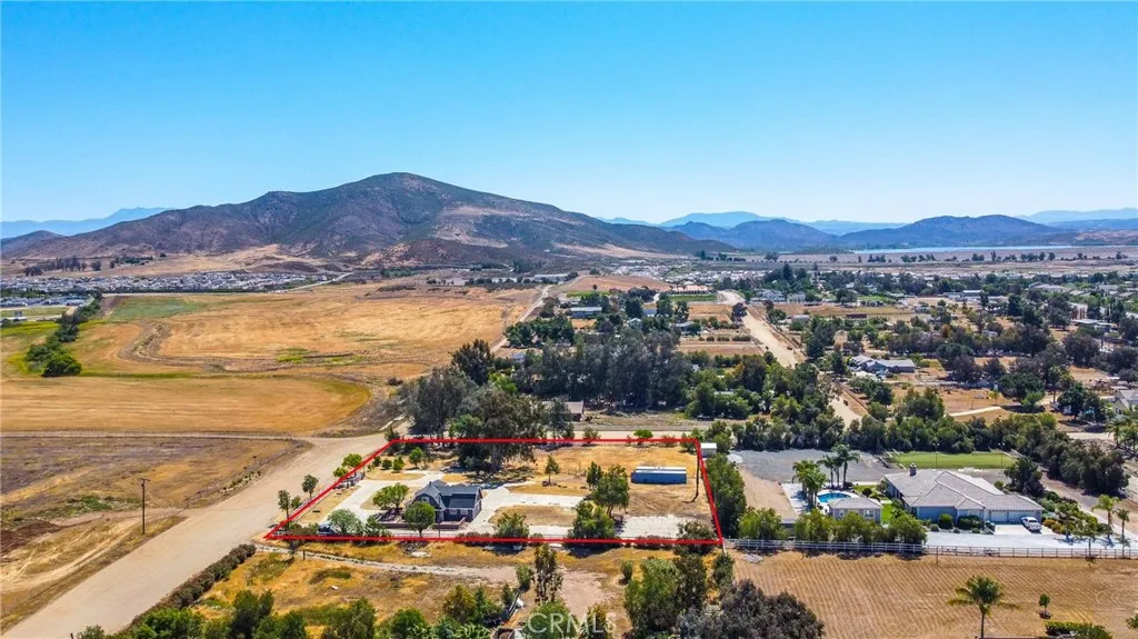 36055 Maddalena Road, Winchester, California 92596 home-pic-31