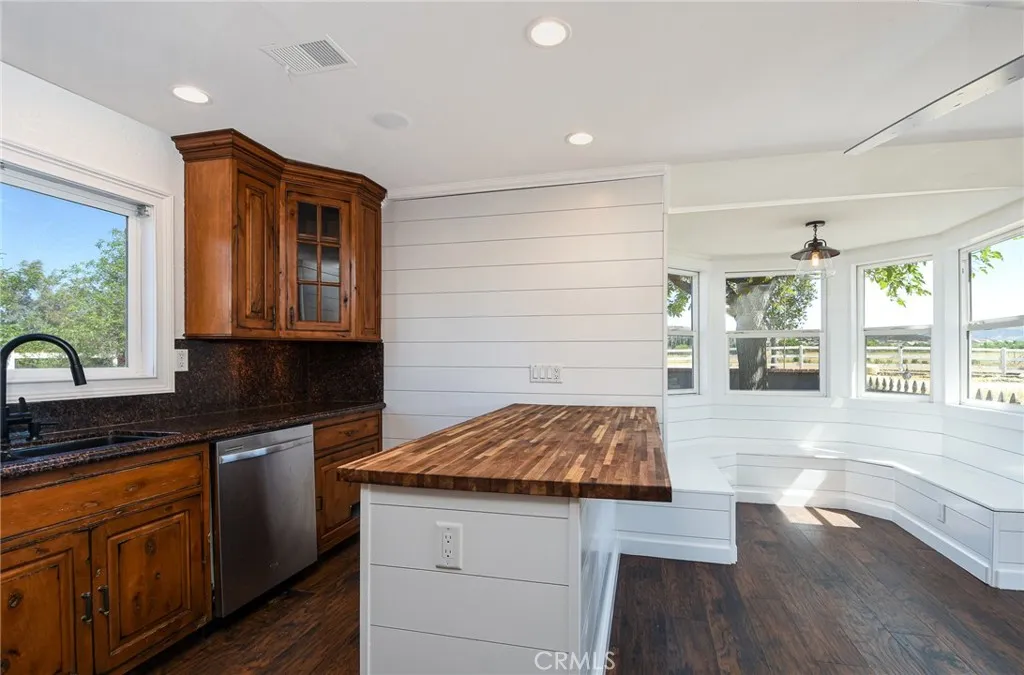 36055 Maddalena Road, Winchester, California 92596 home-pic-8