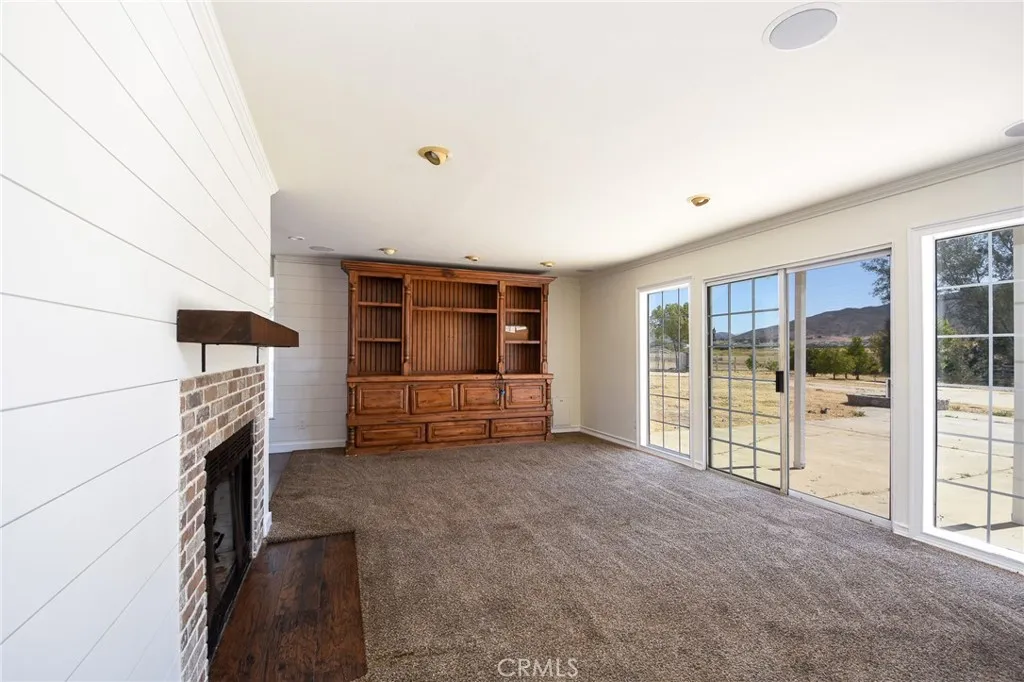 36055 Maddalena Road, Winchester, California 92596 home-pic-3