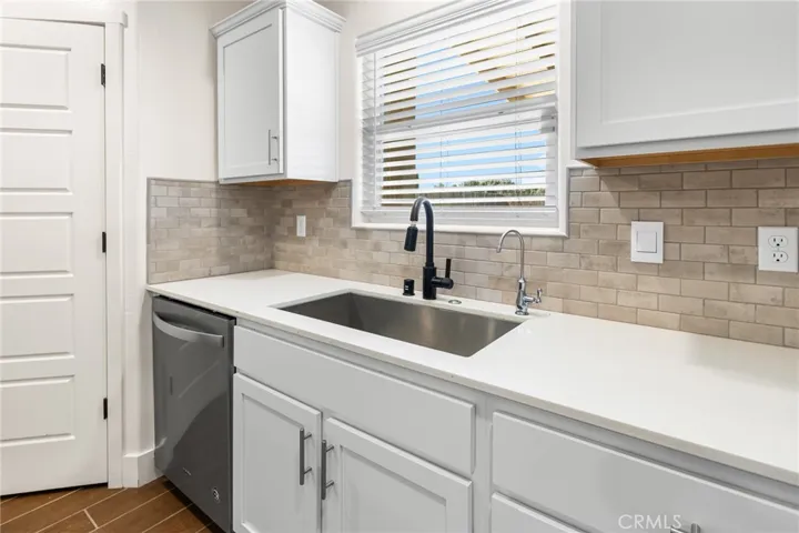 522 Sansoni Street, Los Banos, California 93635