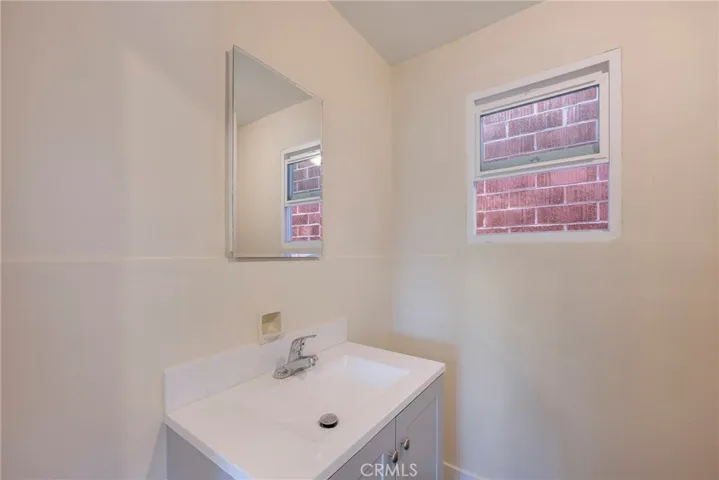 1127 S Mcdonnell Avenue, East Los Angeles, California 90022