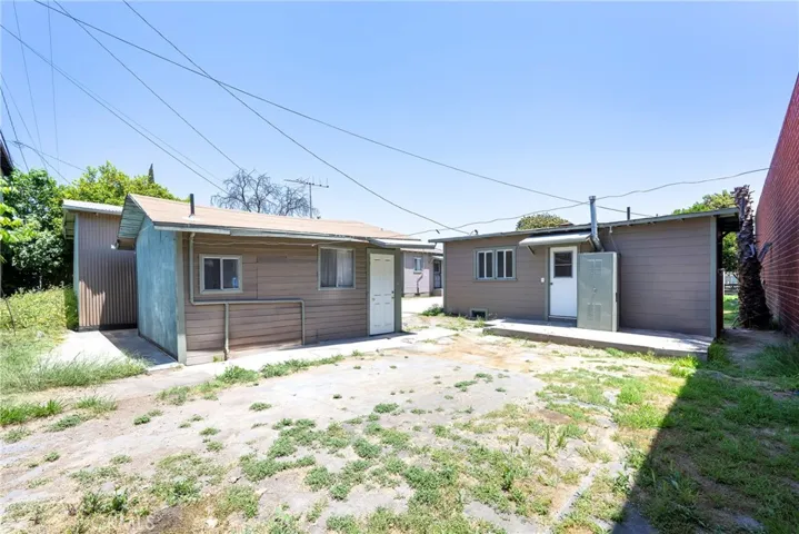 1127 S Mcdonnell Avenue, East Los Angeles, California 90022