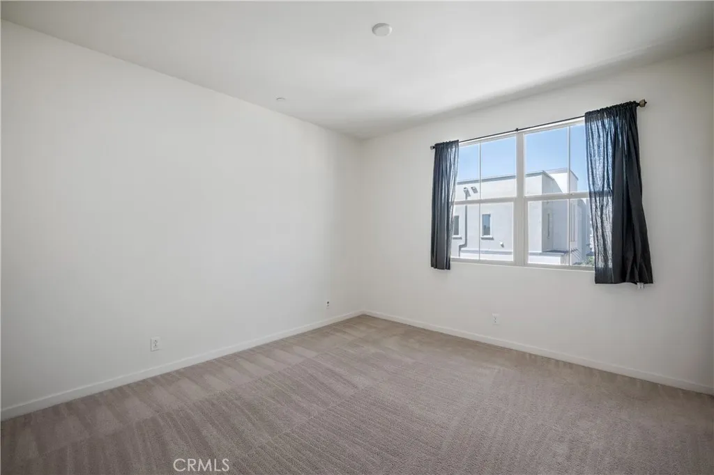 125 Mongoose, Irvine, California 92618 home-pic-20