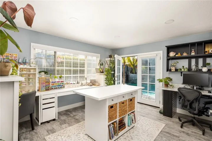 20402 Seven Seas Lane, Huntington Beach, California 92646