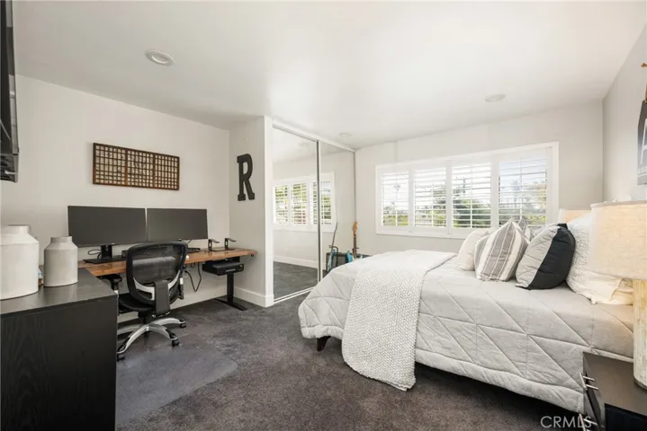 20402 Seven Seas Lane, Huntington Beach, California 92646