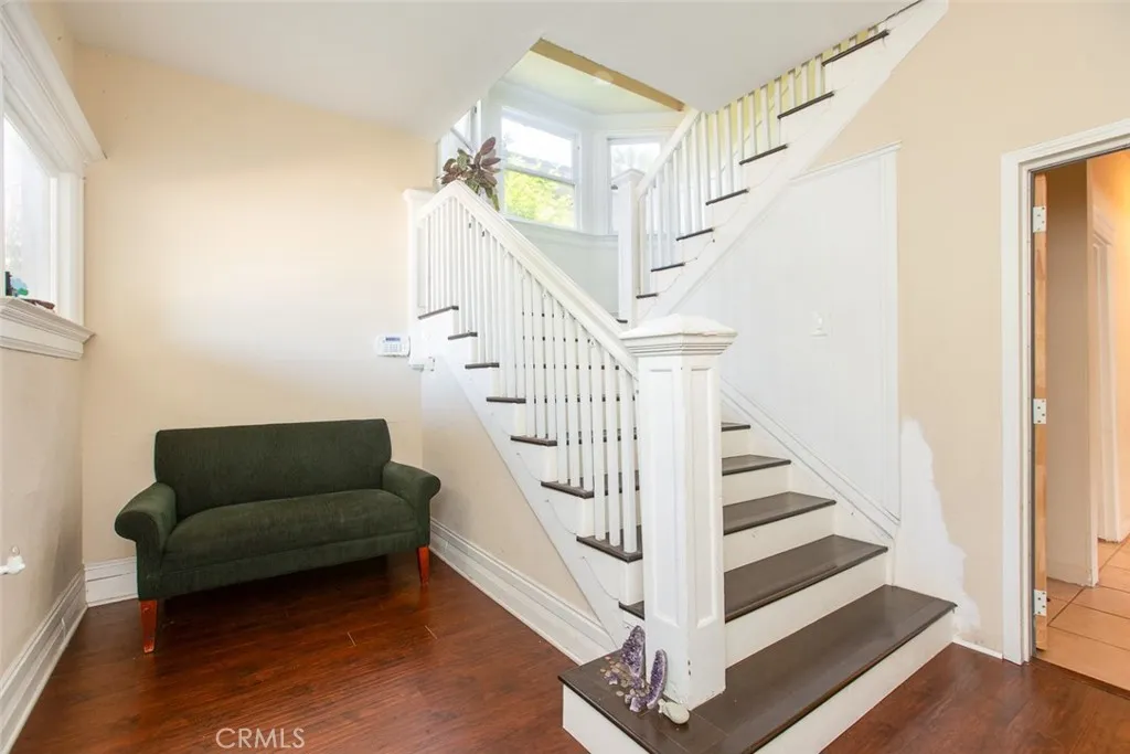 gallery-image 4