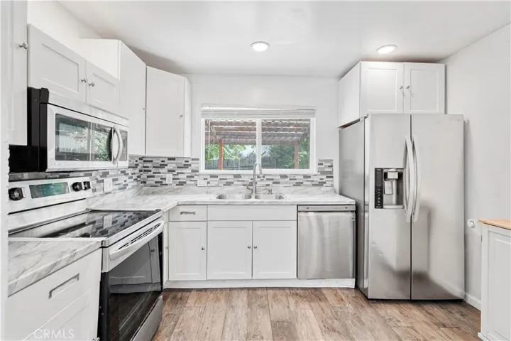 16227 17th Avenue, Clearlake, California 95422