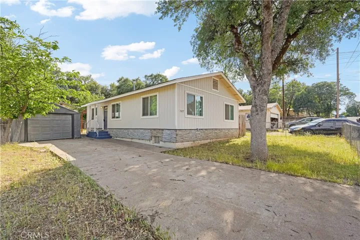 16227 17th Avenue, Clearlake, California 95422