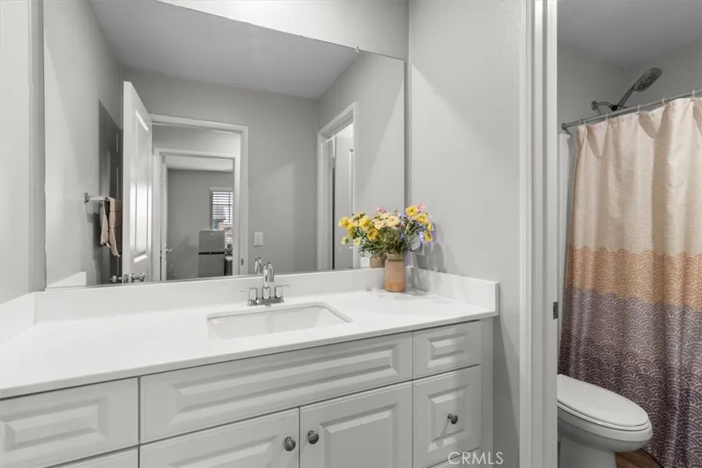 4706 Vanderham Way, Eastvale, California 91752 home-pic-15