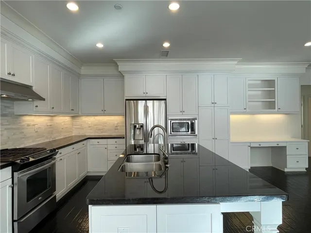 108 Pendant, Irvine, California 92620