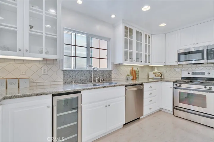 1713 Carlson, Redondo Beach, California 90278