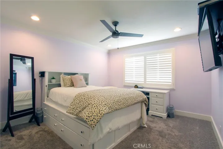 Upstairs bedroom 2