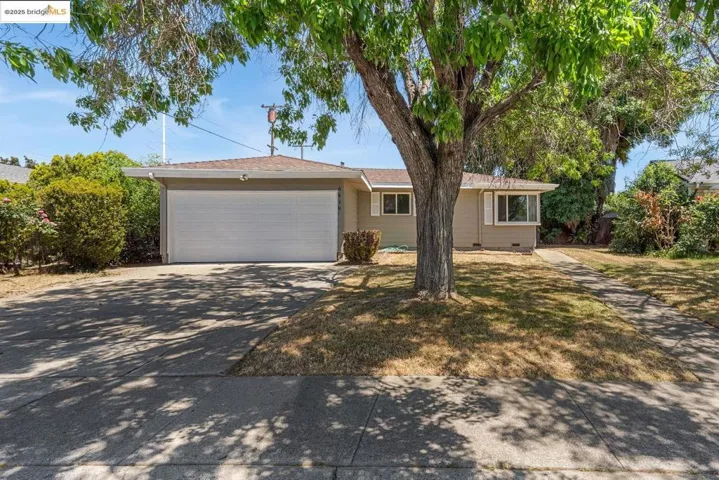 6419 Dallas Way, Sacramento, California 95823