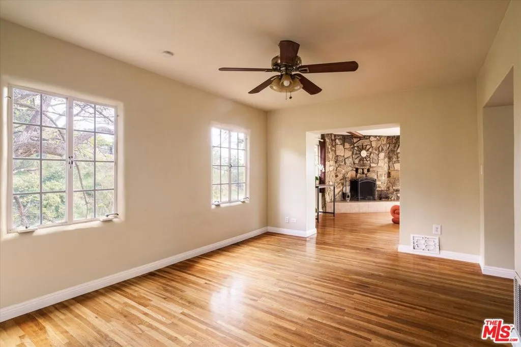 11111 Tujunga Canyon Boulevard, Tujunga, California 91042 home-pic-8