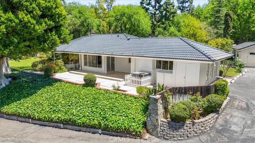251 S Quintana Drive, Anaheim Hills, California 92807