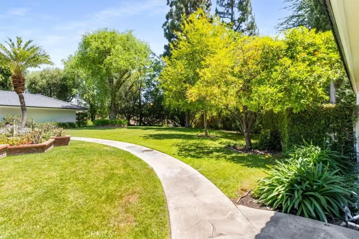 251 S Quintana Drive, Anaheim Hills, California 92807