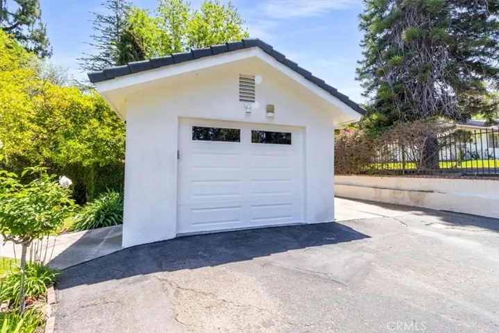 251 S Quintana Drive, Anaheim Hills, California 92807