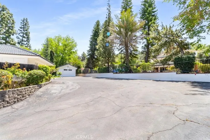 251 S Quintana Drive, Anaheim Hills, California 92807