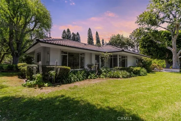 251 S Quintana Drive, Anaheim Hills, California 92807