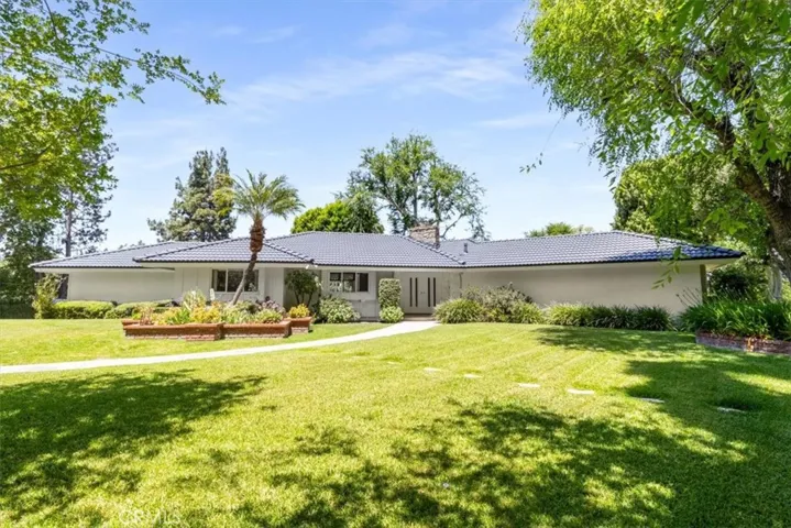 251 S Quintana Drive, Anaheim Hills, California 92807