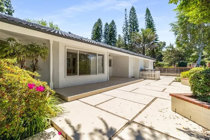 251 S Quintana Drive, Anaheim Hills, California 92807
