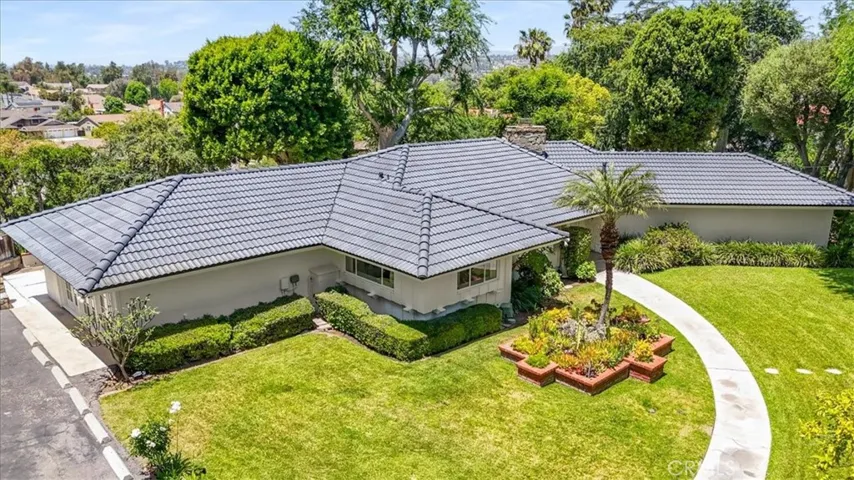 251 S Quintana Drive, Anaheim Hills, California 92807