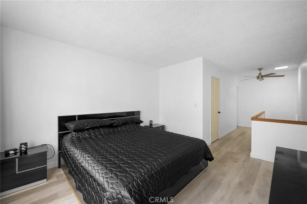 11025 Kittridge Street 128, North Hollywood, California 91606 home-pic-14