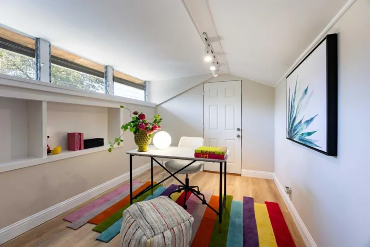 86 Rittenhouse Avenue, Atherton, California 94027