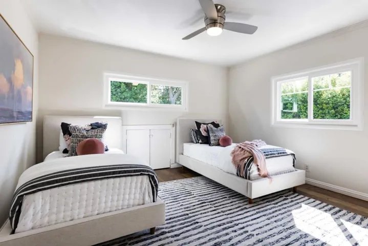 86 Rittenhouse Avenue, Atherton, California 94027