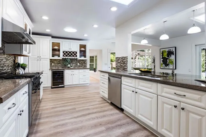 86 Rittenhouse Avenue, Atherton, California 94027