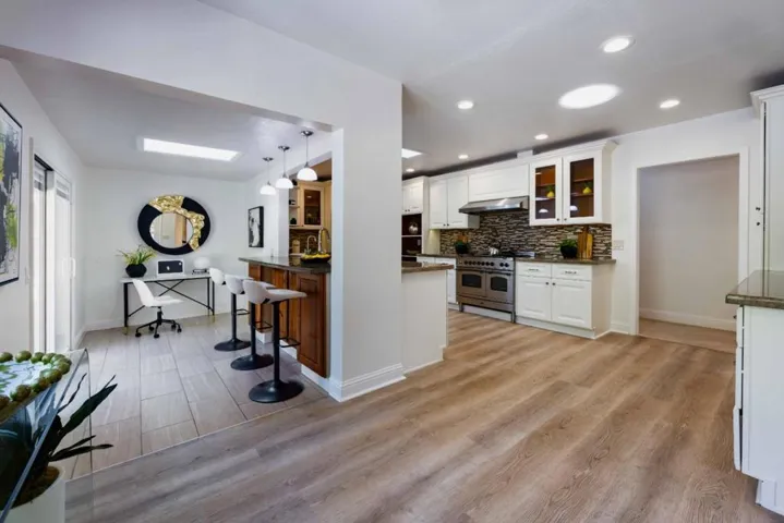 86 Rittenhouse Avenue, Atherton, California 94027
