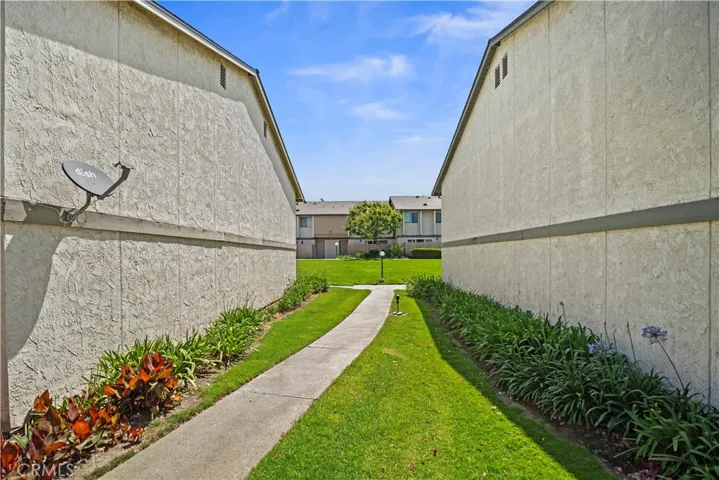 2300 S Hacienda Boulevard F8, Hacienda Heights, California 91745